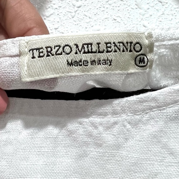Terzo Millenio linen lagenlook White Women's Top - Picture 2 of 8